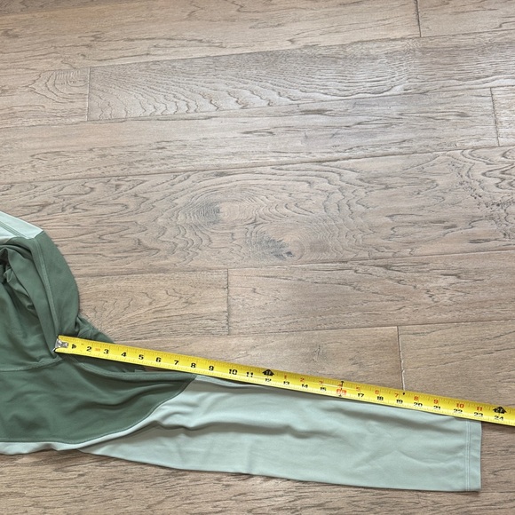 Lululemon Nulu Colour Block High-Rise Crop 23" Green Twill / Green Fern Size 2 - Picture 10 of 10